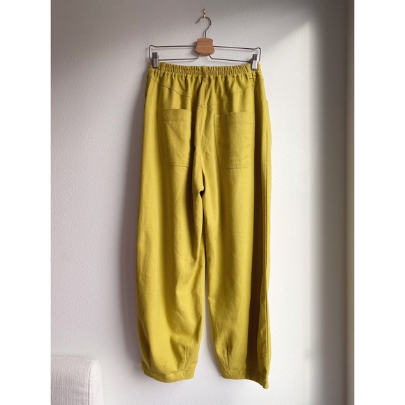 L.F. Markey Fergus Trouser // Pistachio Linen - Picture 8 of 16